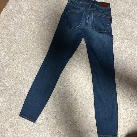 Madewell Jeans High Rise Skinny with no distressing - Picture 3 of 3